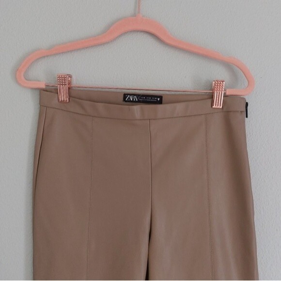 💫SALE💫Zara Taupe Tan Faux Leather Leggings size. Medium - Picture 6 of 9